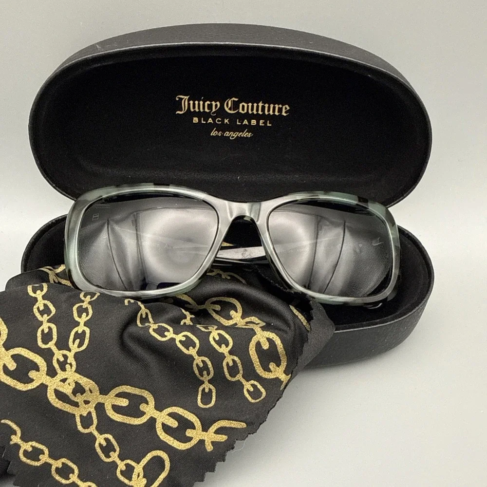 Juicy Couture 